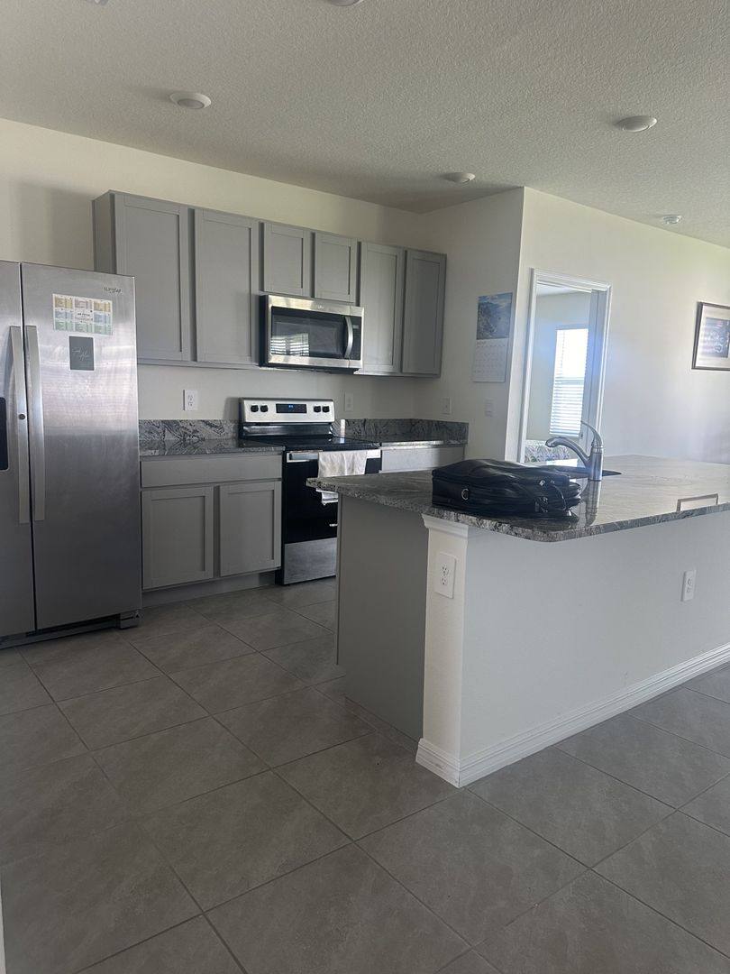 House for rent at 1806 Everson St, Bradenton, FL 34208