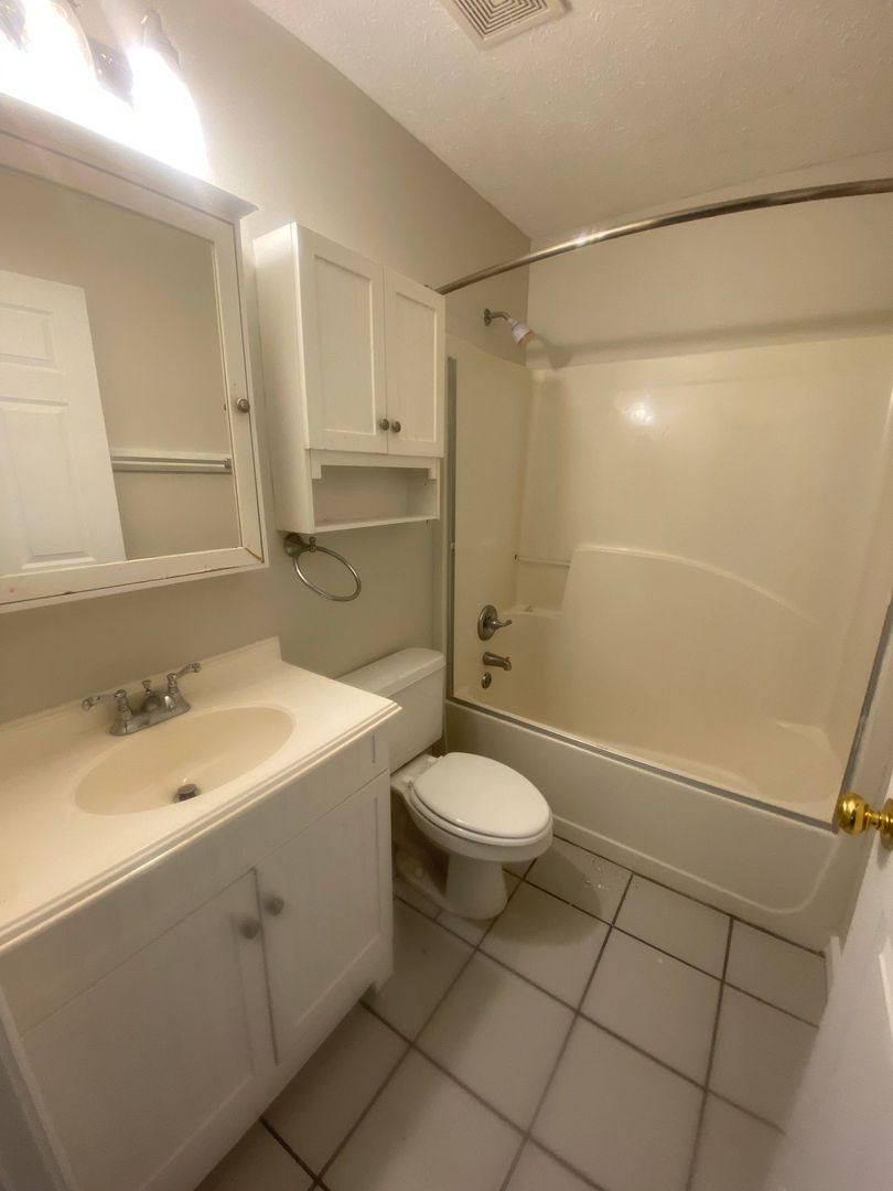 House for rent at 1609 Louisiana Ave, Lynn Haven, FL 32444