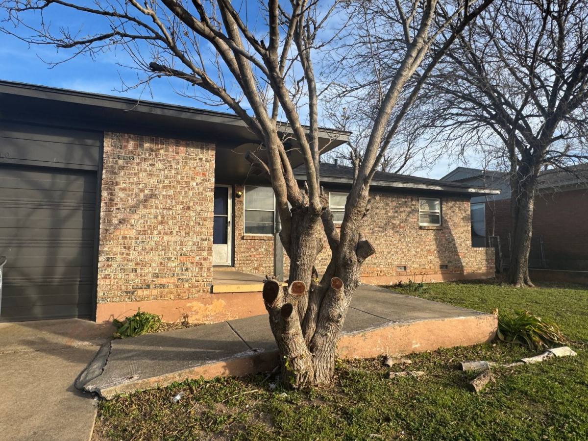 House for rent at 3310 SW Salinas, Lawton, OK 73501