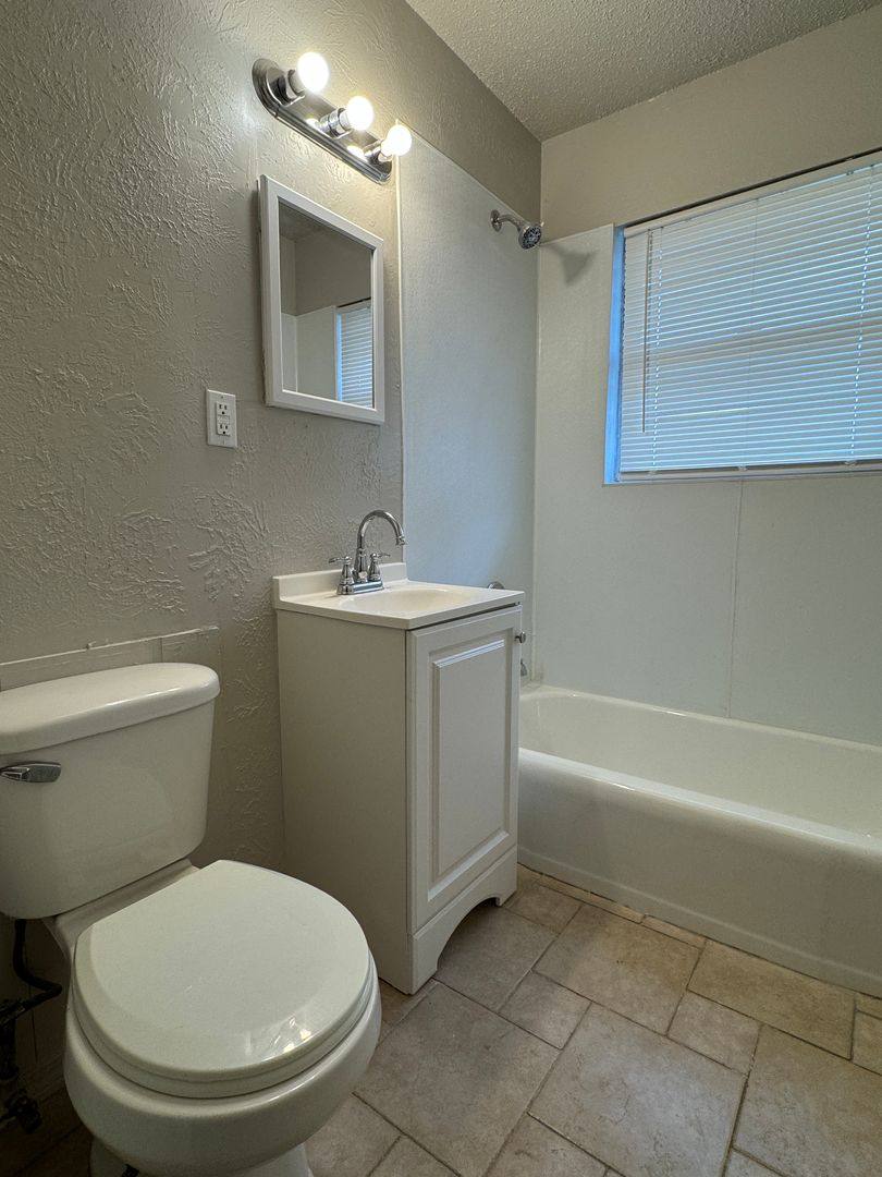 House for rent at 3310 SW Salinas, Lawton, OK 73501