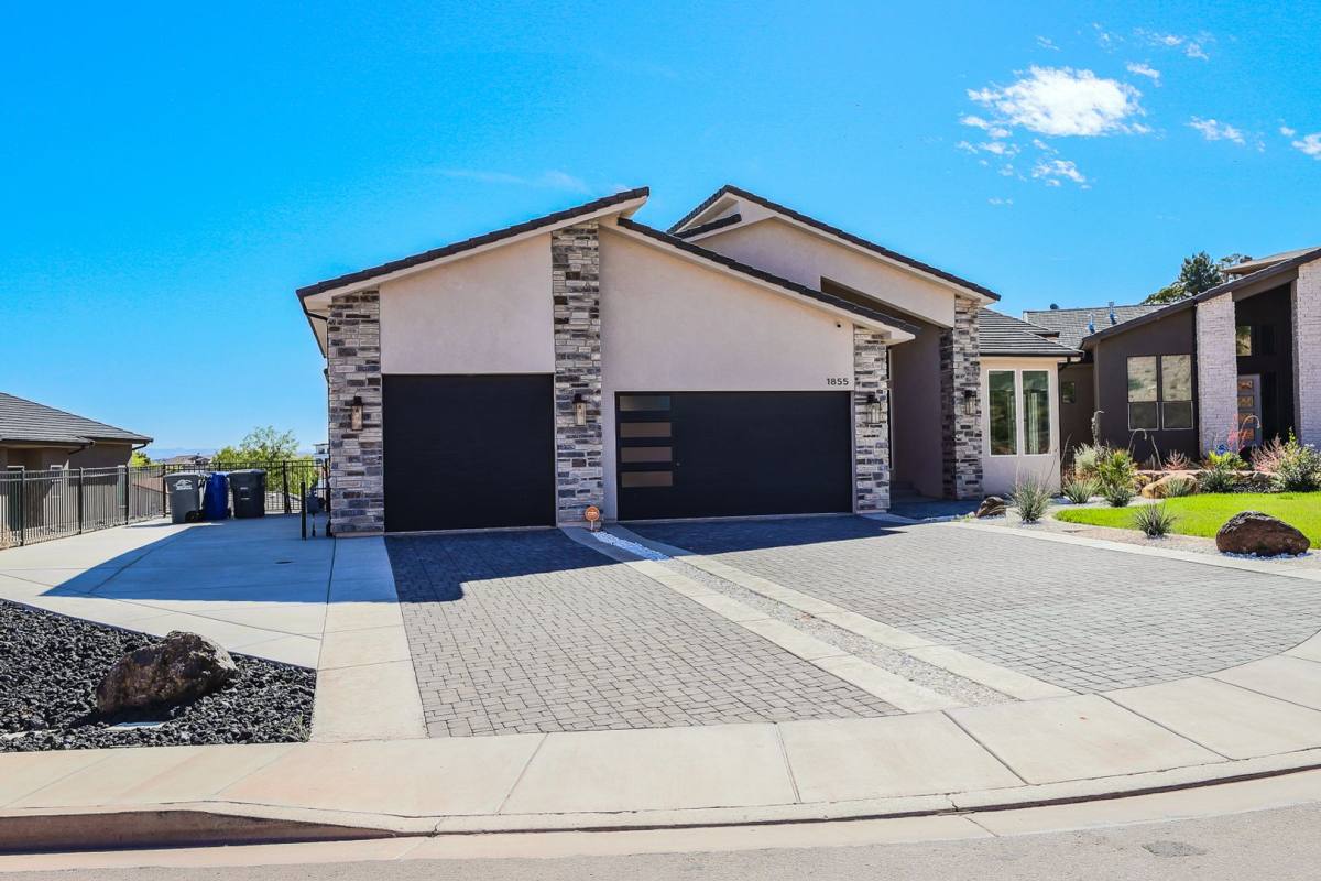 House for rent at 1855 W 740 S Circle, Saint George, UT 84770
