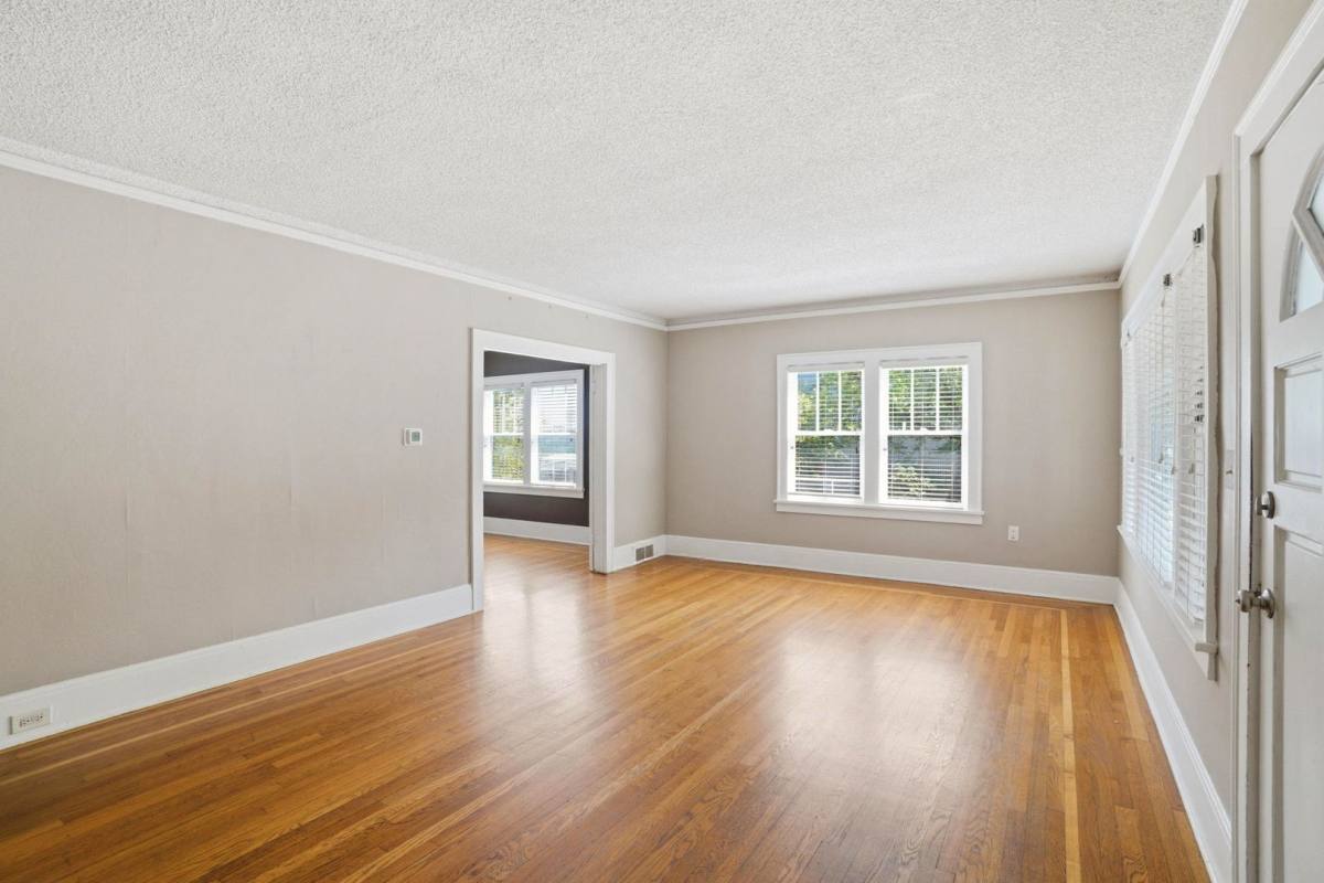 Apartment for rent at 3736 S Kelly Ave, Portland, OR 97239