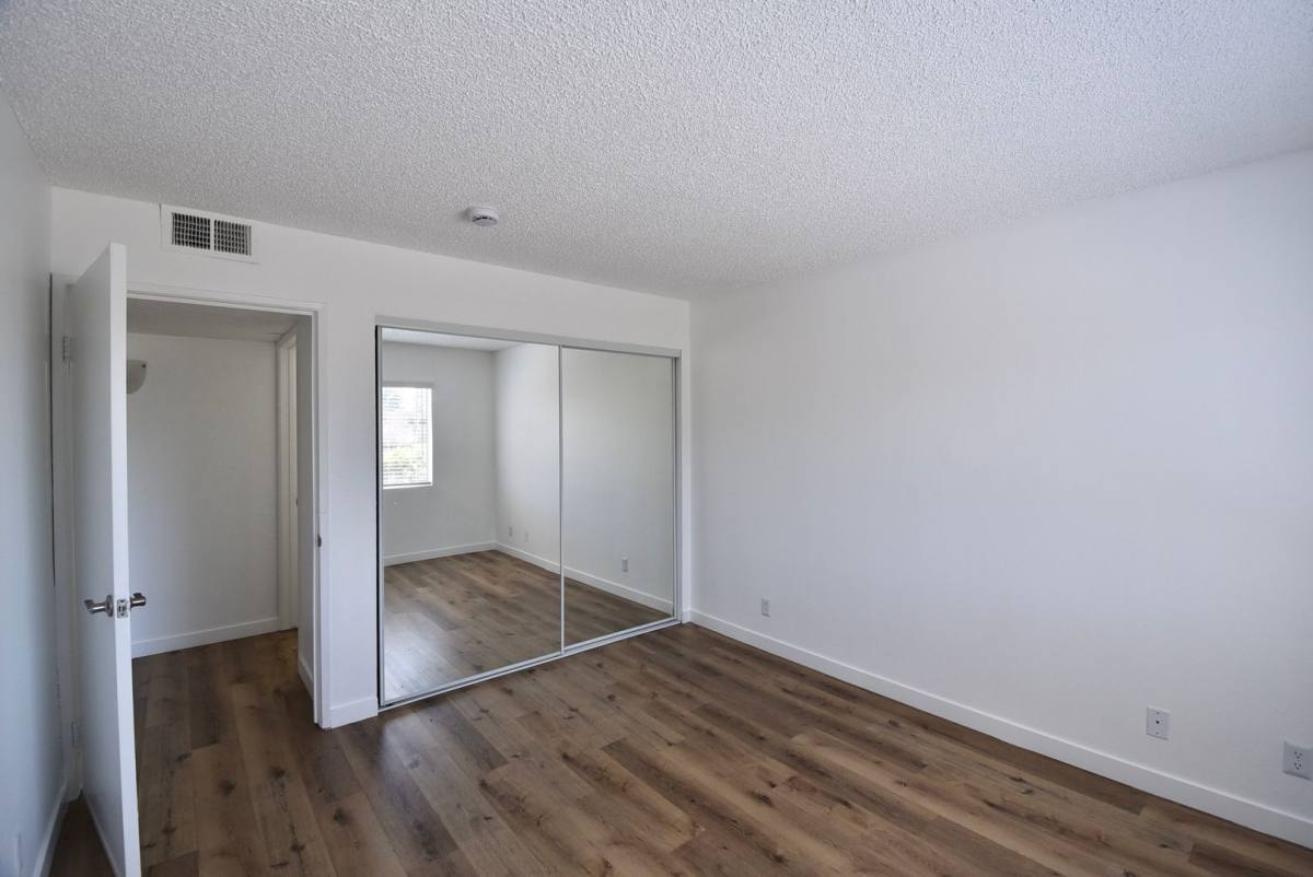 Apartment for rent at 21350 Parthenia St, Canoga Park, CA 91304