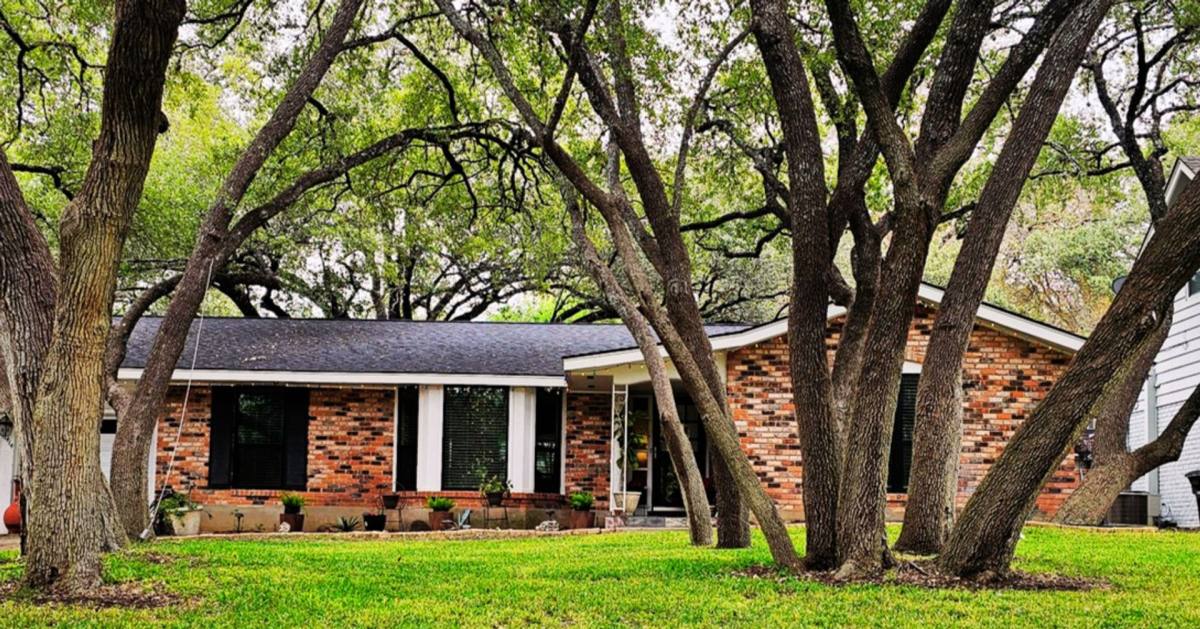 House for rent at 11414 Raindrop Dr, San Antonio, TX 78216