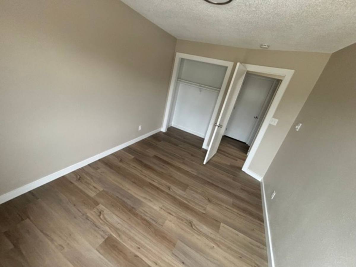 Apartment for rent at 604 E 18th St, Carroll, IA 51401