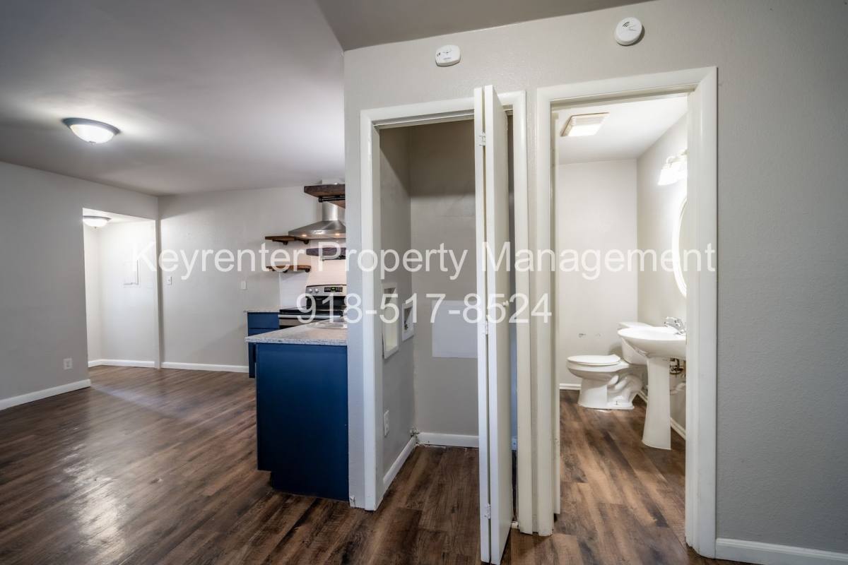 Apartment for rent at 3811 E 15th St, Tulsa, OK 74112