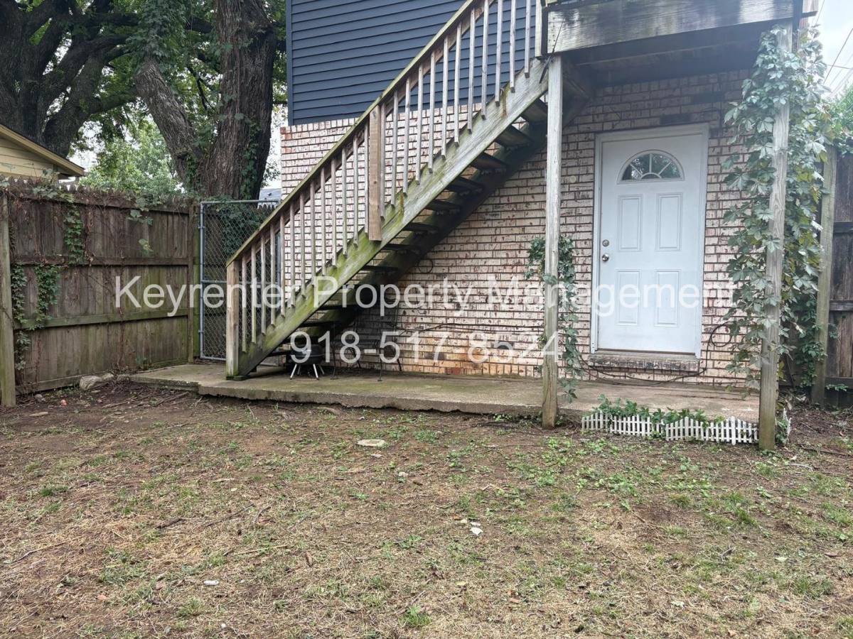 Apartment for rent at 3811 E 15th St, Tulsa, OK 74112
