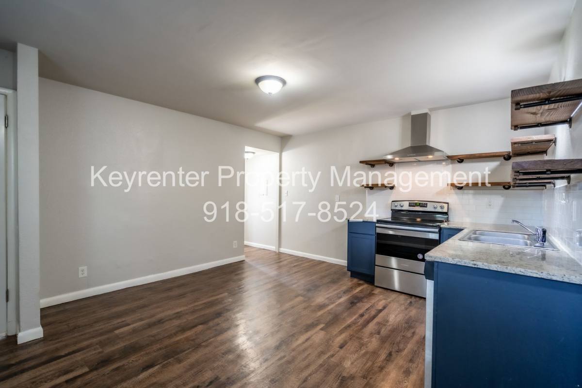 Apartment for rent at 3811 E 15th St, Tulsa, OK 74112