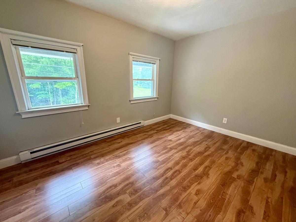 Apartment for rent at 4 Providence Rd, Sutton, MA 01590