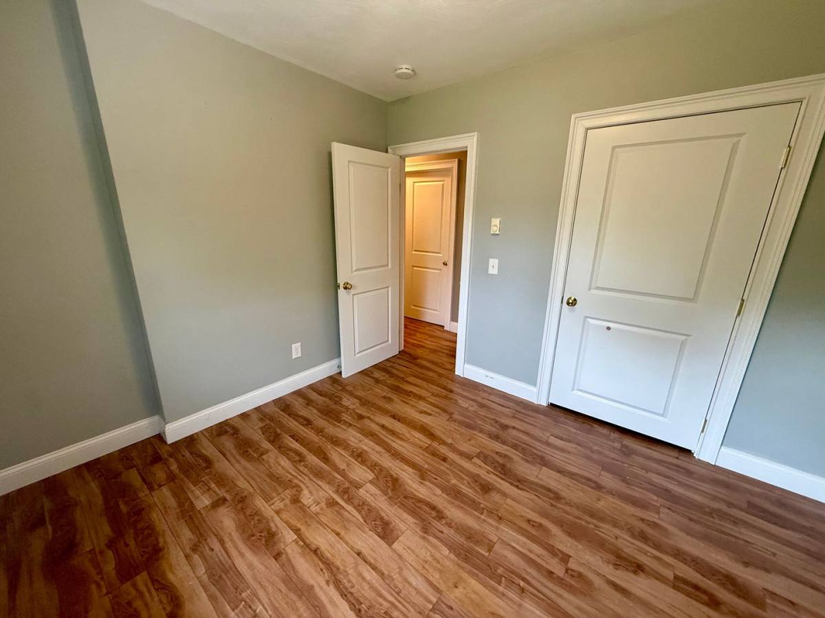 Apartment for rent at 4 Providence Rd, Sutton, MA 01590