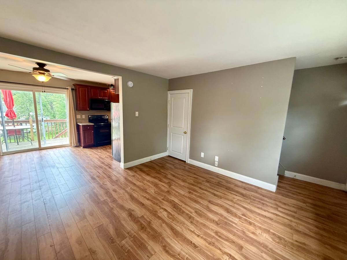 Apartment for rent at 4 Providence Rd, Sutton, MA 01590