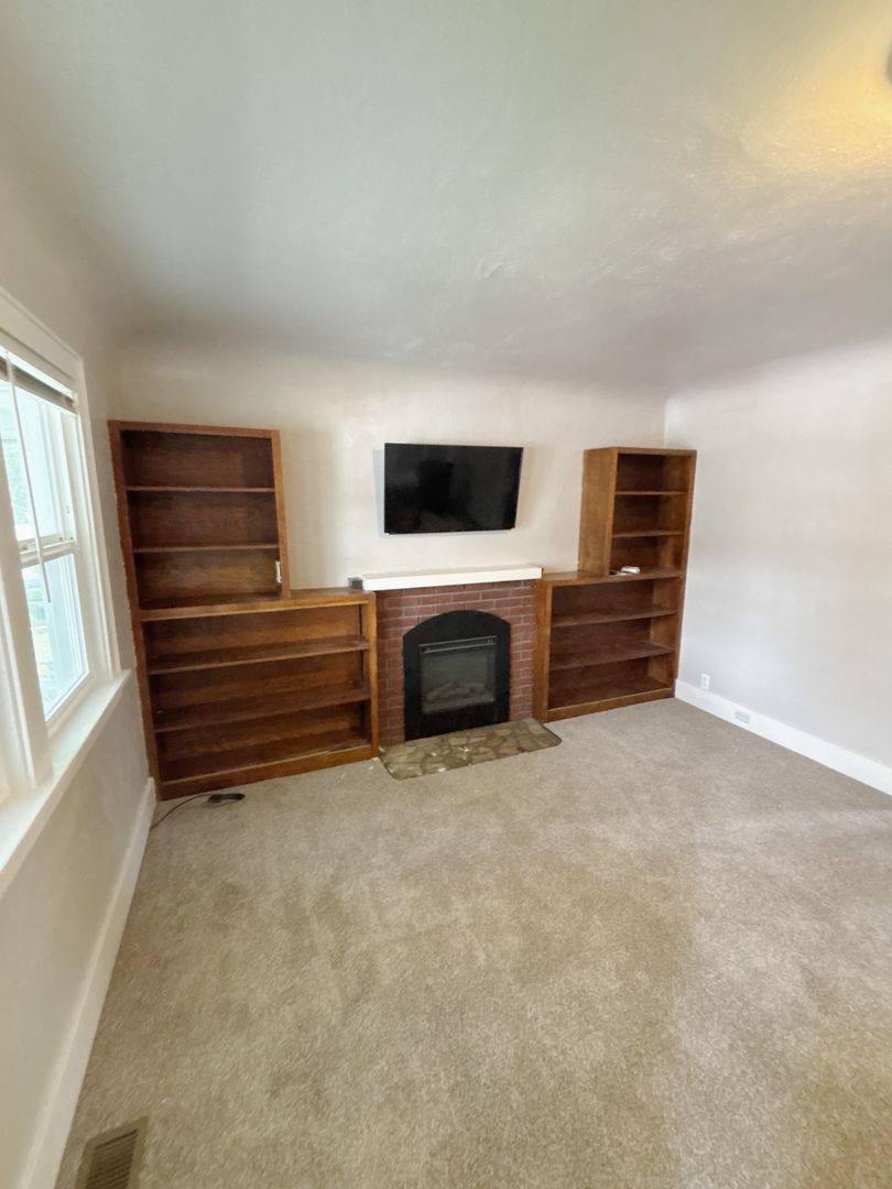 House for rent at 1332 S Third Ave, Rexburg, ID 83440