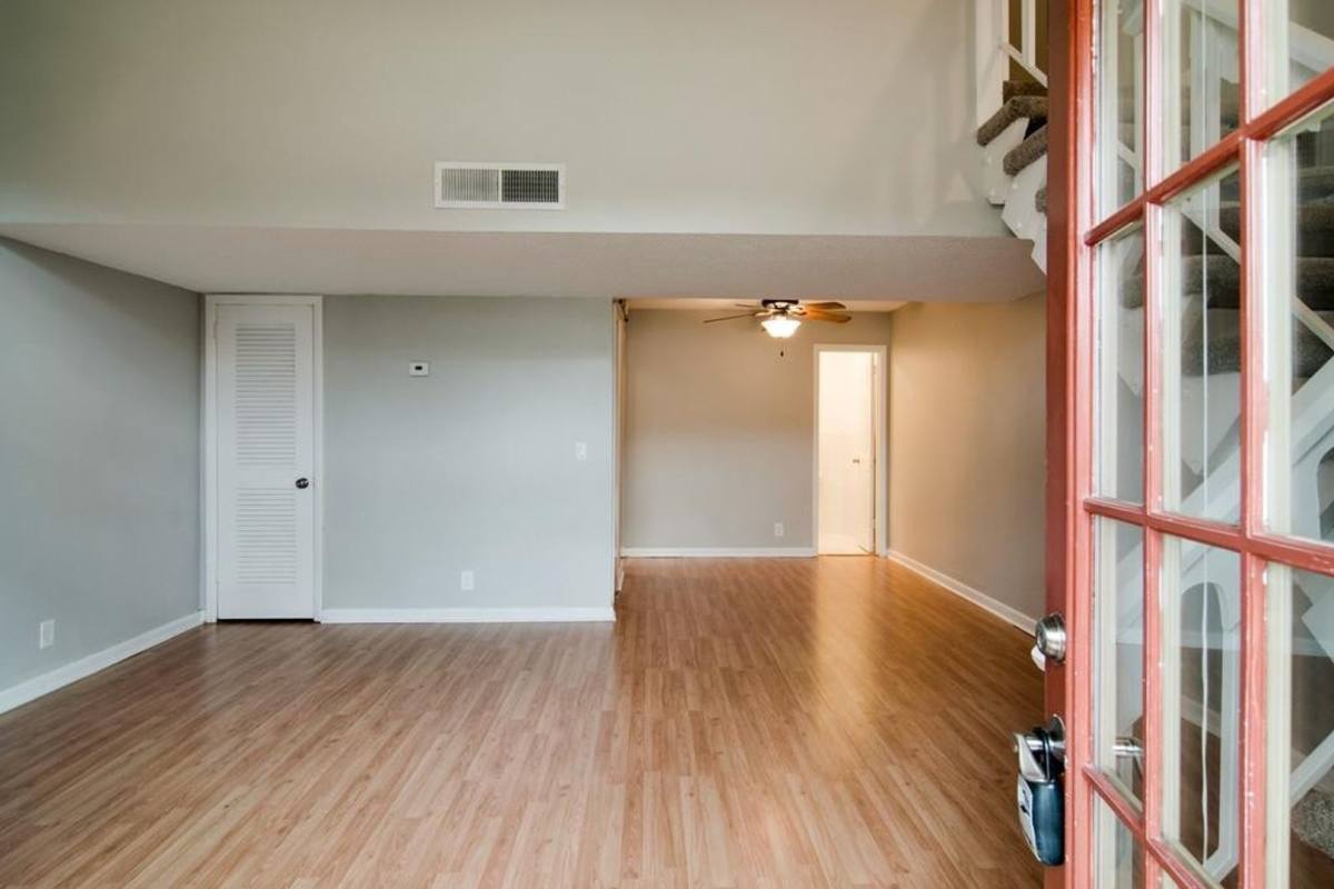 House for rent at 214 Old Hickory Blvd, Nashville, TN 37221