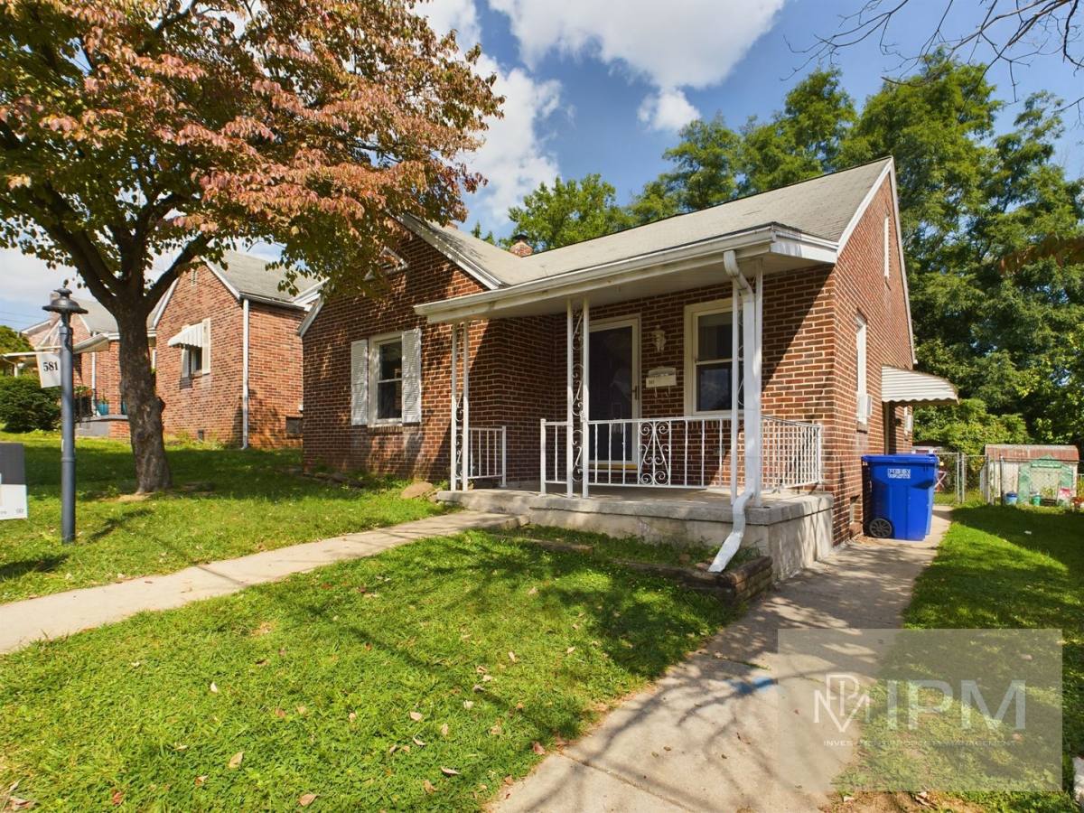 House for rent at 581 S Yale St, York, PA 17403