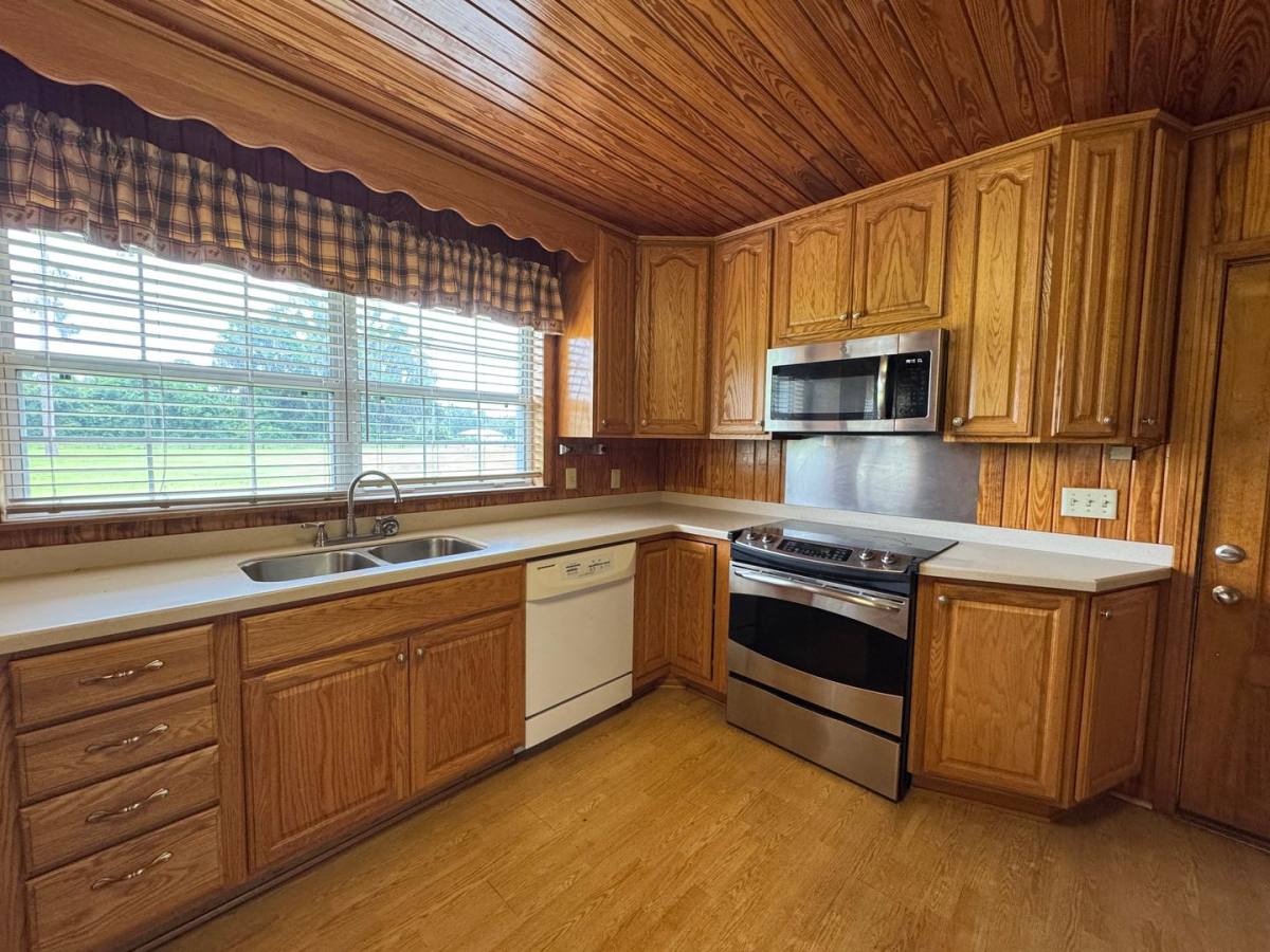 House for rent at 18755 SE Cr #137, White Springs, FL 32096