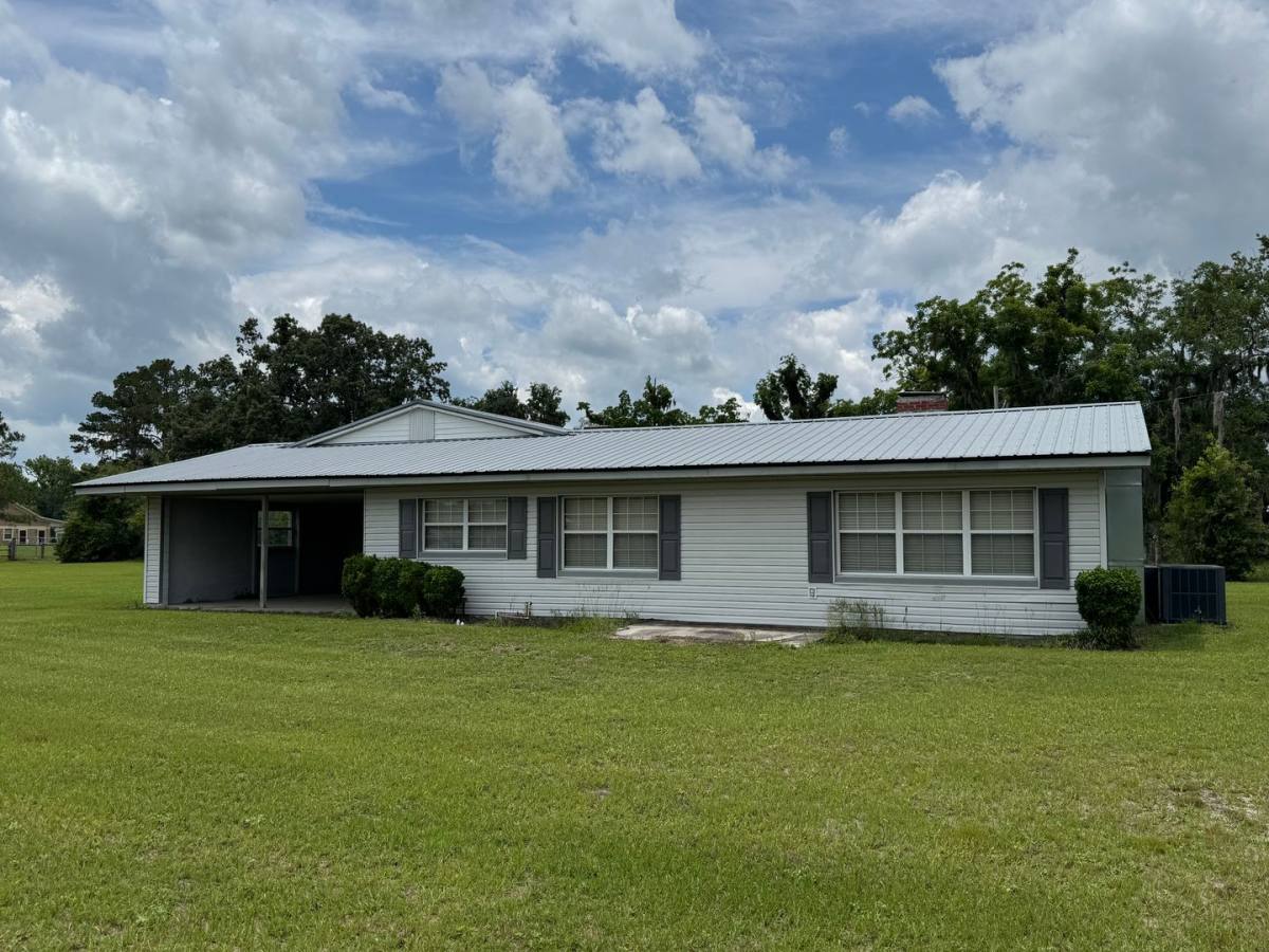 House for rent at 18755 SE Cr #137, White Springs, FL 32096