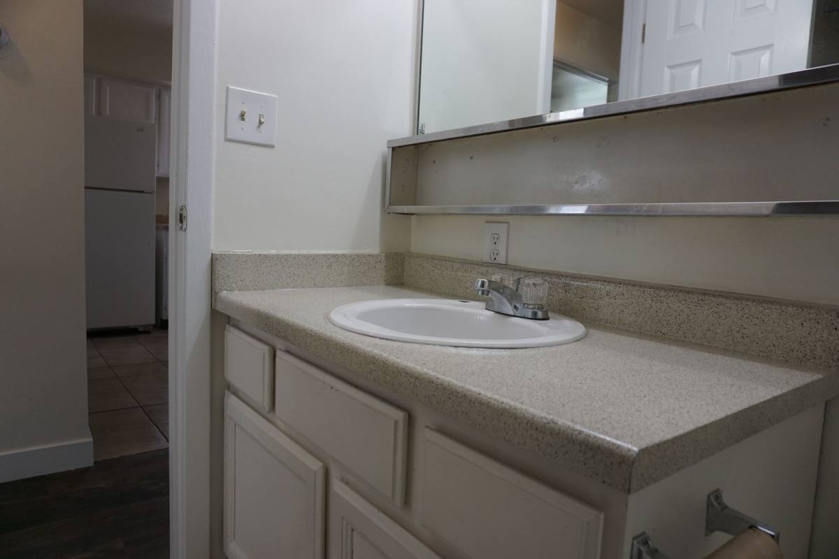 Apartment for rent at 8287 S Ivy Dr, Midvale, UT 84047