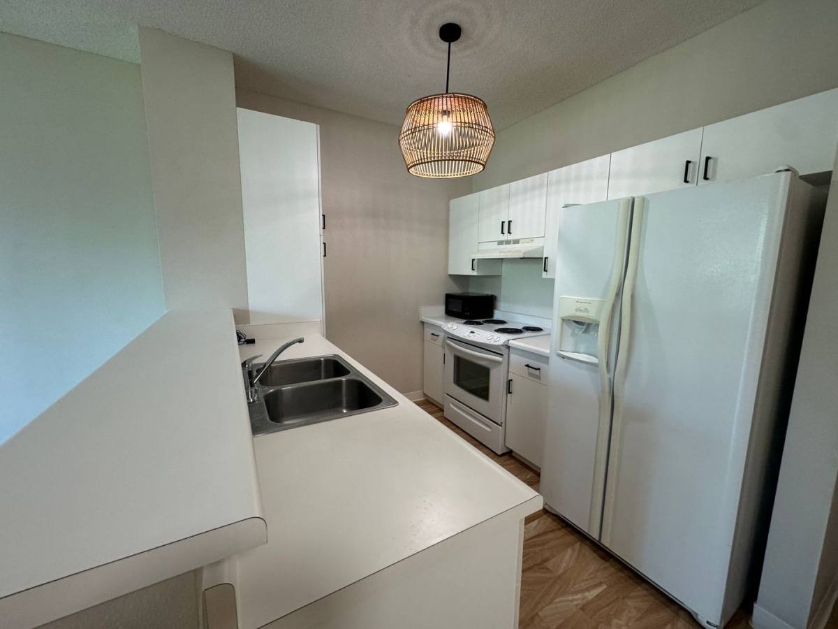 Condo for rent at 3009 Ala Makahala Place, Honolulu, HI 96818