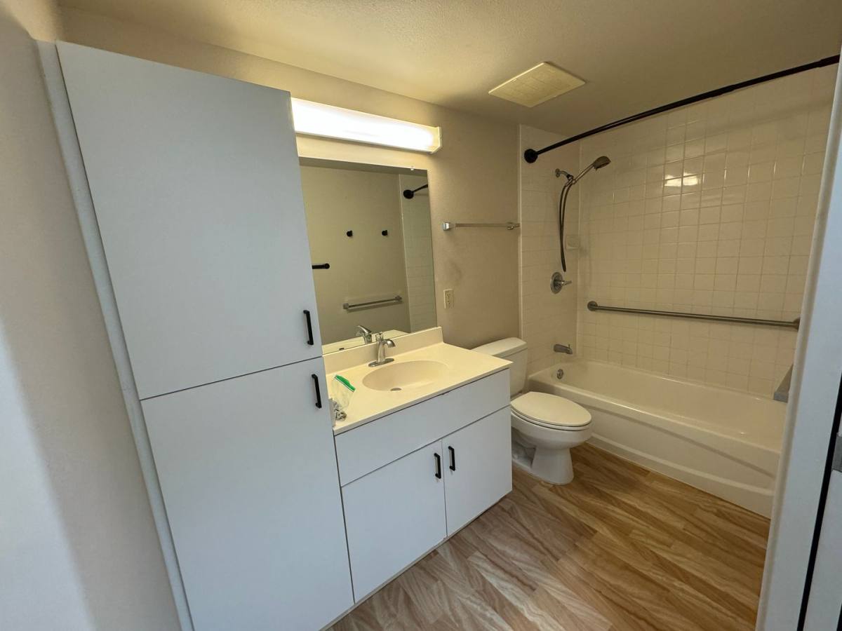 Condo for rent at 3009 Ala Makahala Place, Honolulu, HI 96818