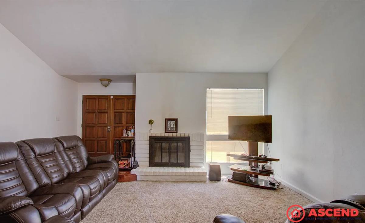 House for rent at 4412 San Miguel Way, Bakersfield, CA 93306