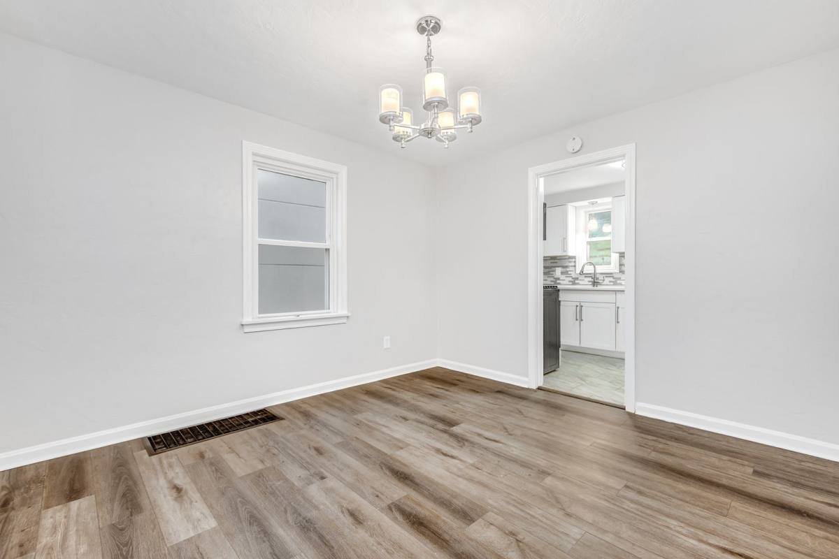 House for rent at 1330 Oakridge St, Pittsburgh, PA 15226