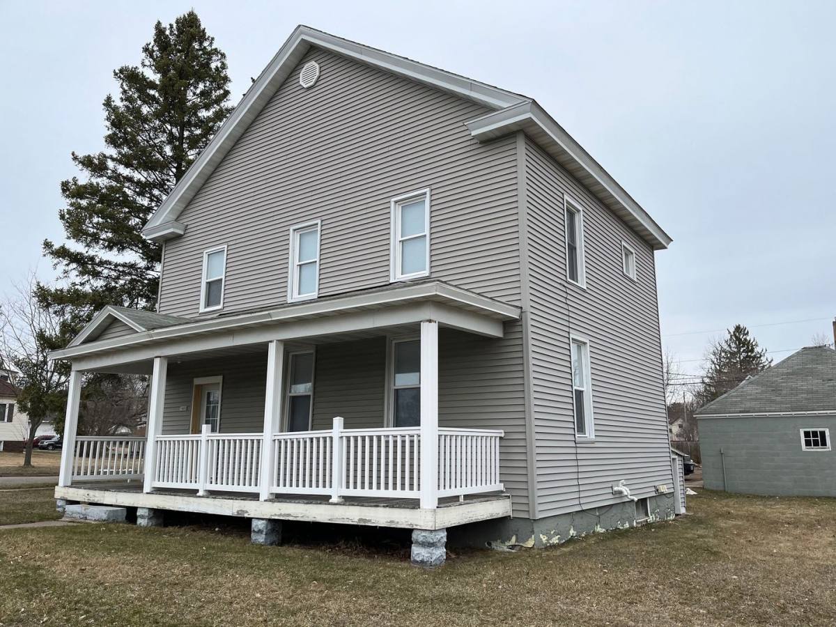 Apartment for rent at 1800 E Main St, Merrill, WI 54452