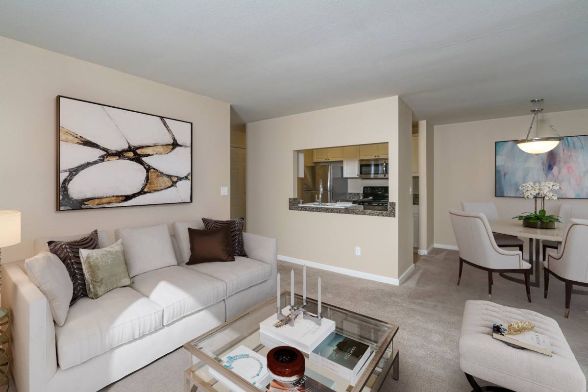 Apartment for rent at 6719 106th Ave NE, Kirkland, WA 98033
