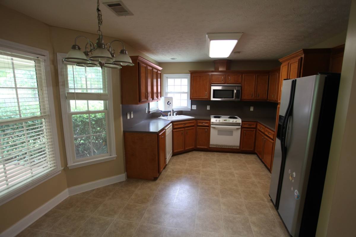 House for rent at 1704 Stone Pointe Dr, Auburn, AL 36830