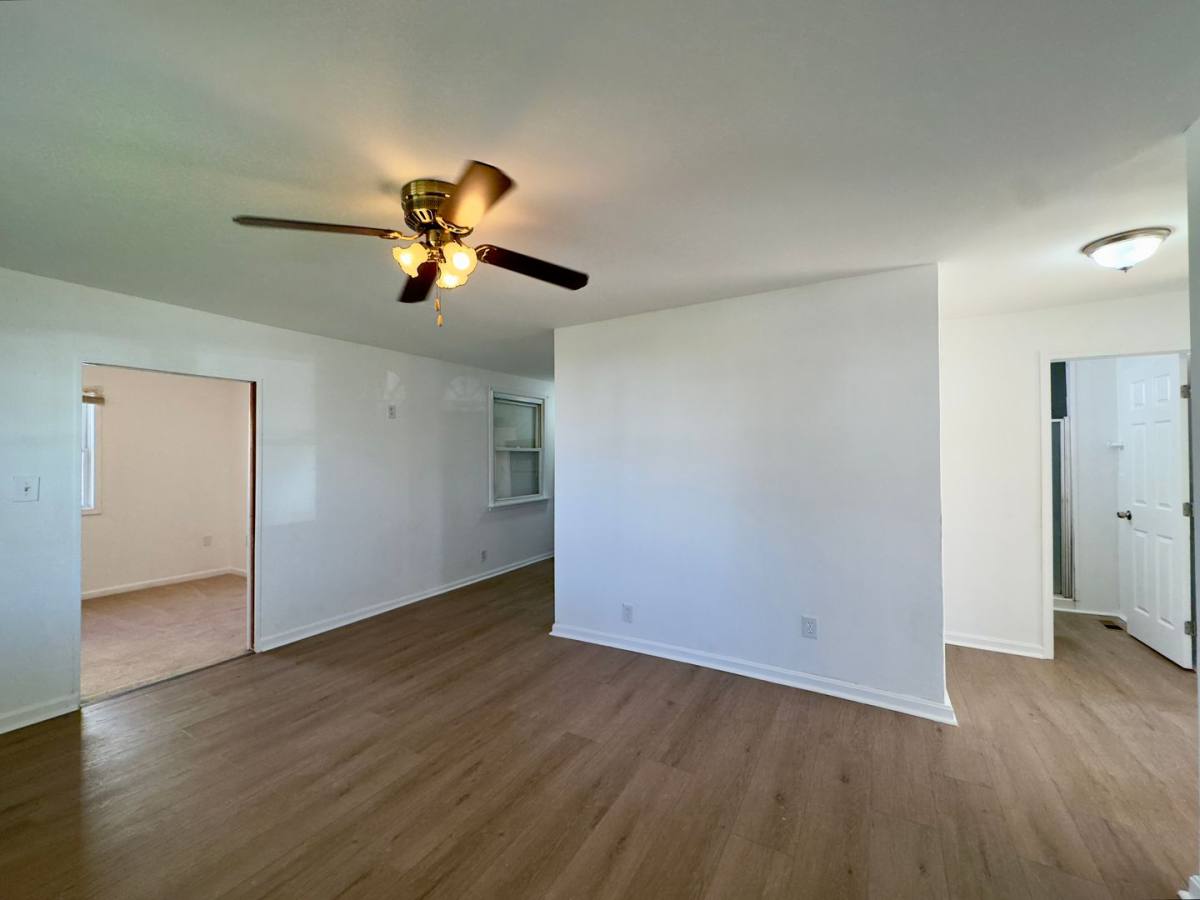 House for rent at 8252 Longpoint Rd, Dundalk, MD 21222