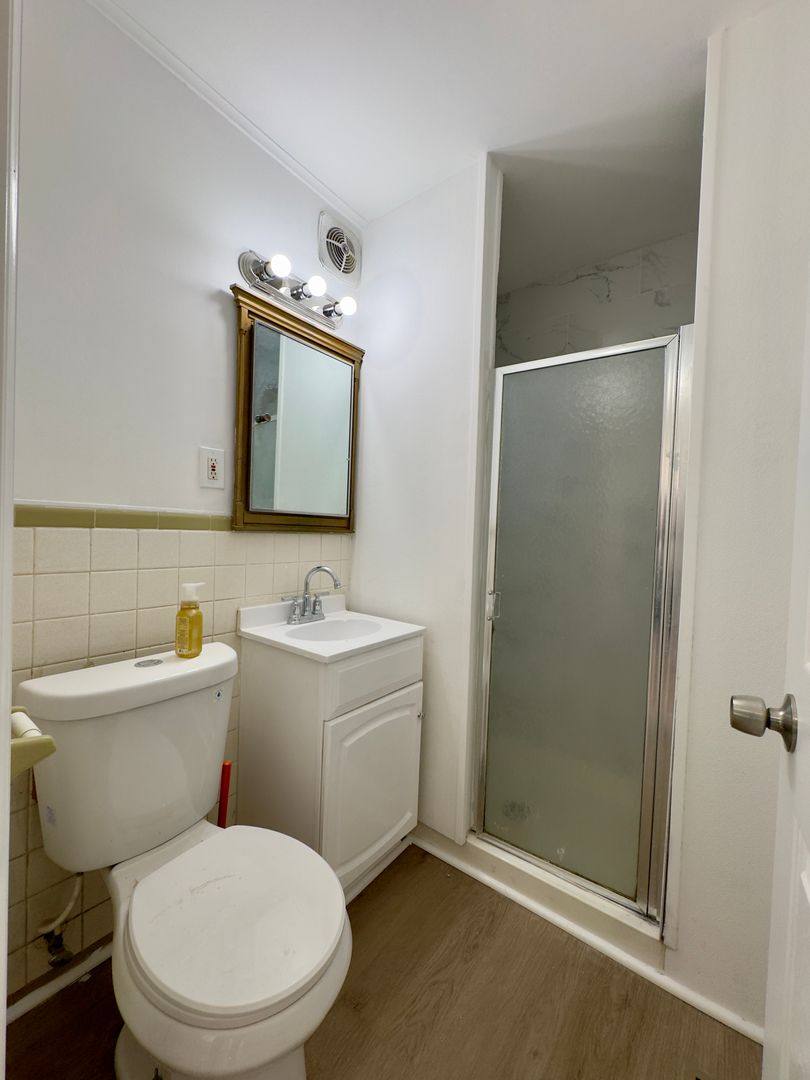 House for rent at 8252 Longpoint Rd, Dundalk, MD 21222