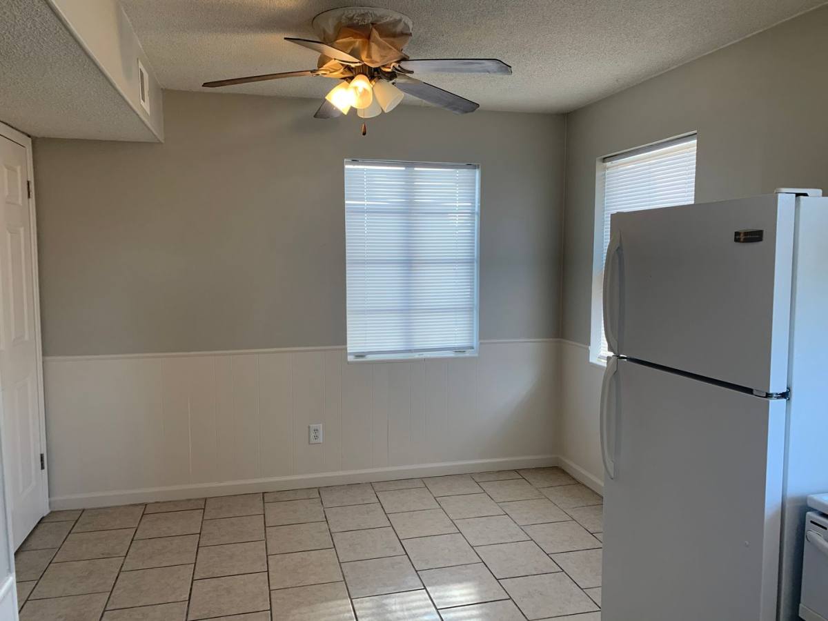 Townhouse for rent at 1928 S Millwood Ave, Wichita, KS 67213