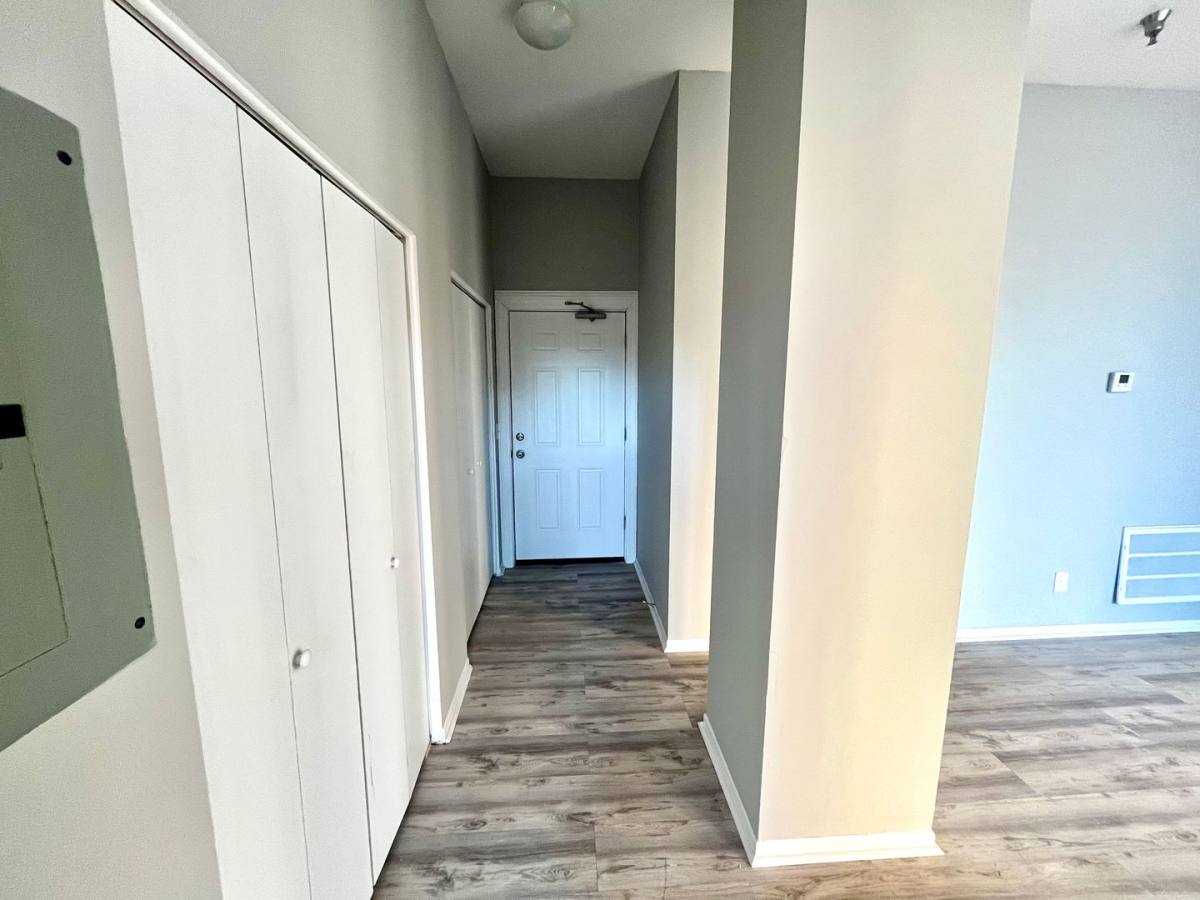 Apartment for rent at 305 S 16th St, Omaha, NE 68102