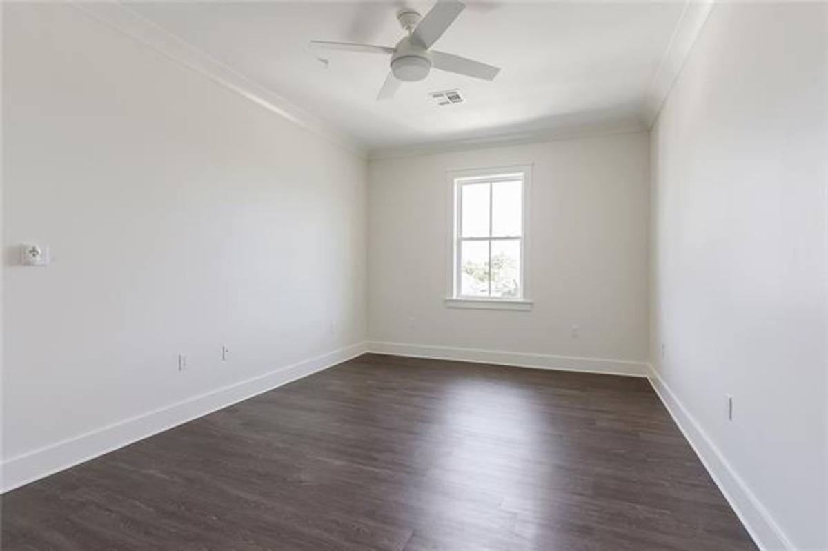 Apartment for rent at 201 Nashville Ave, New Orleans, LA 70115