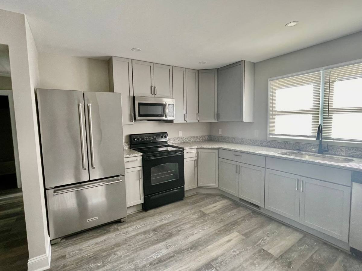 House for rent at 115 S Oak St, Lowell, NC 28098