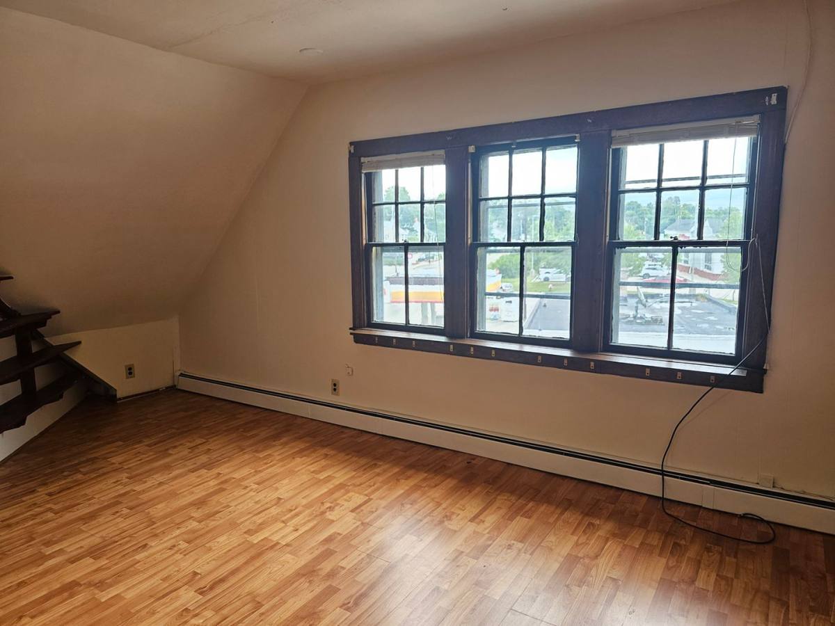 Apartment for rent at 271 Nashua St, Milford, NH 03055