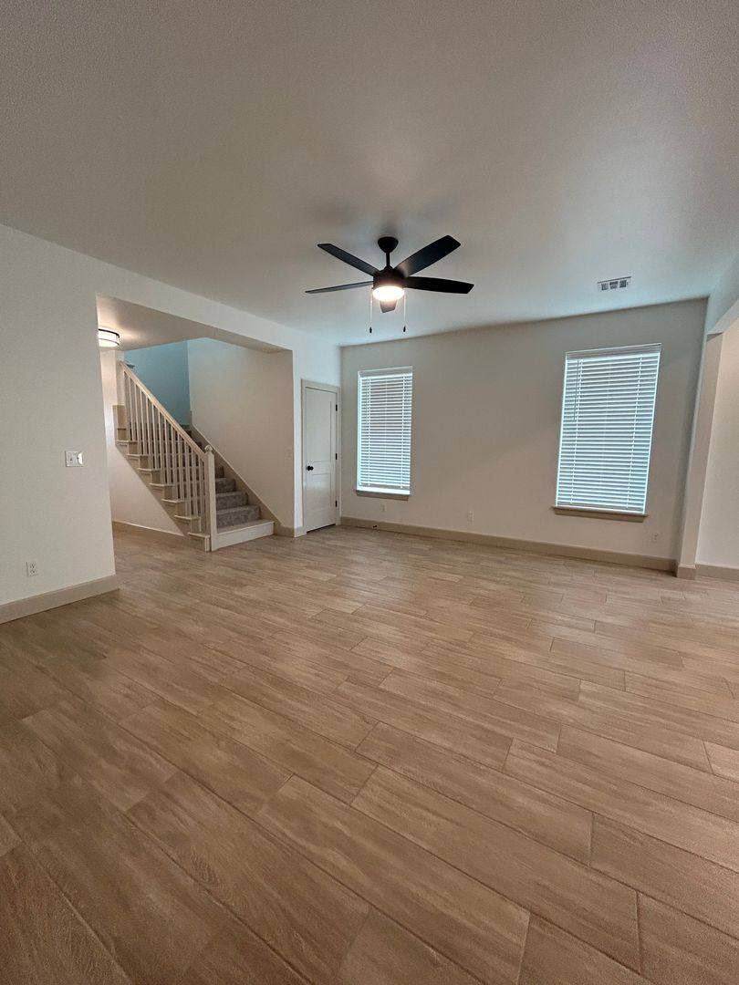 House for rent at 4204NW 179th St, Edmond, OK 73012