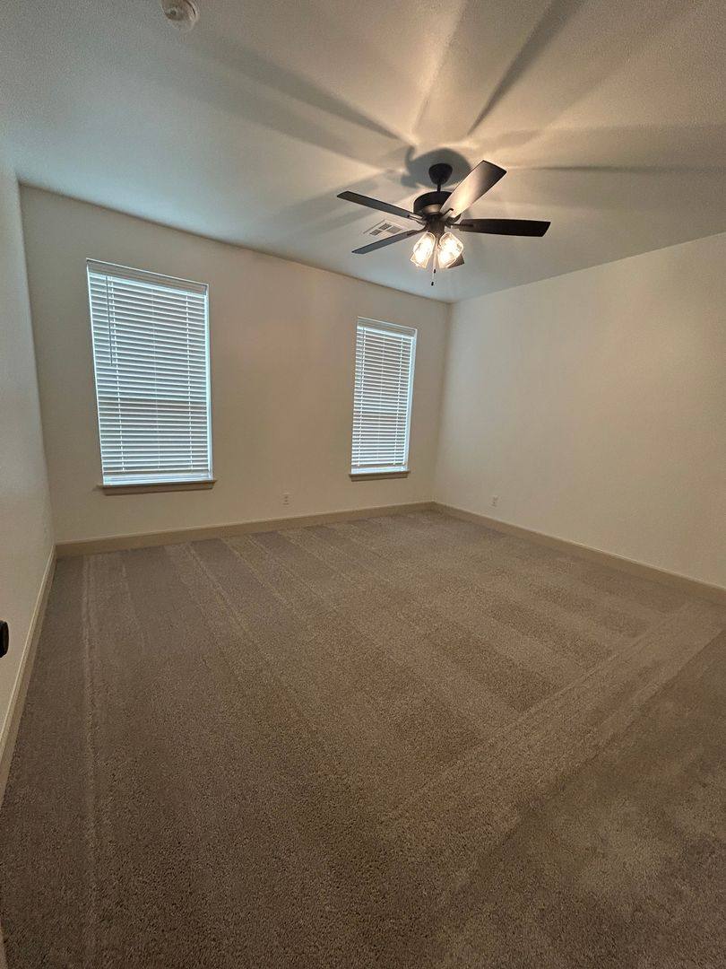 House for rent at 4204NW 179th St, Edmond, OK 73012