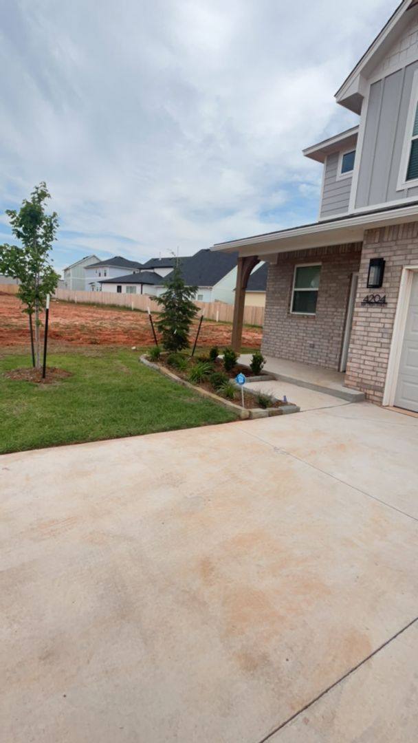 House for rent at 4204NW 179th St, Edmond, OK 73012