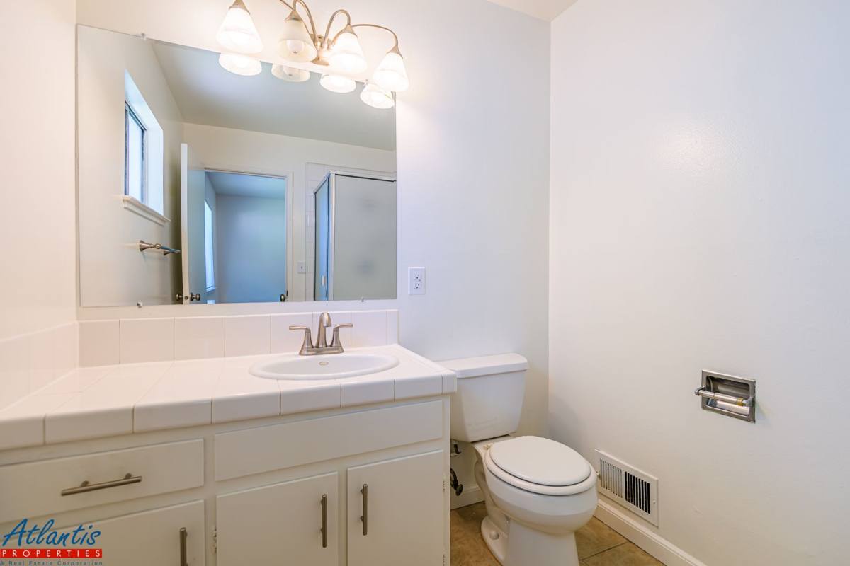 Apartment for rent at 3711 Underwood Dr, San Jose, CA 95117