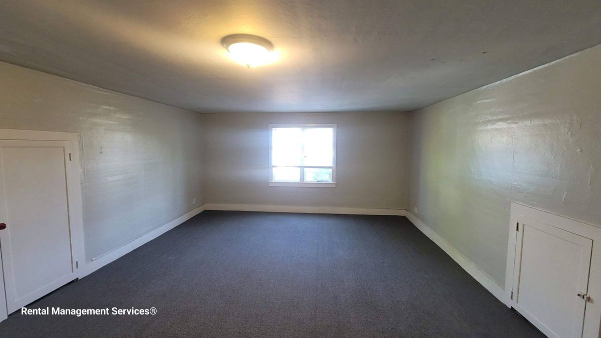 Apartment for rent at 3620-3628 NE 45th Ave, Portland, OR 97213
