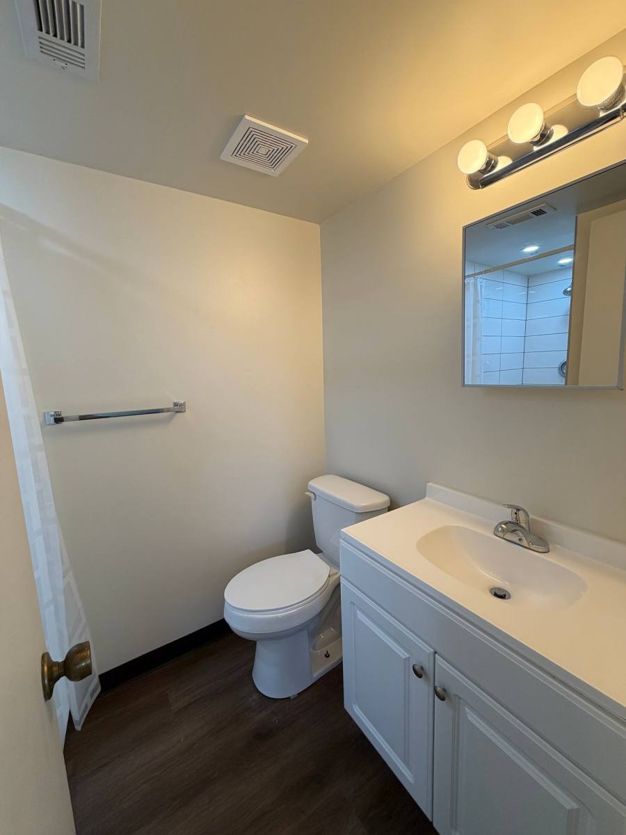 Apartment for rent at 343 S 78th St, Omaha, NE 68114