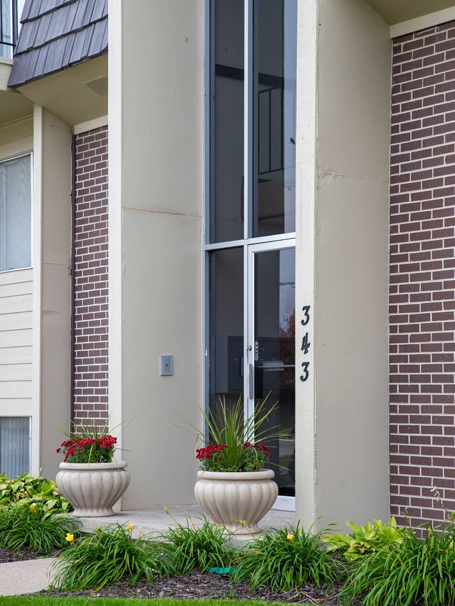 Apartment for rent at 343 S 78th St, Omaha, NE 68114