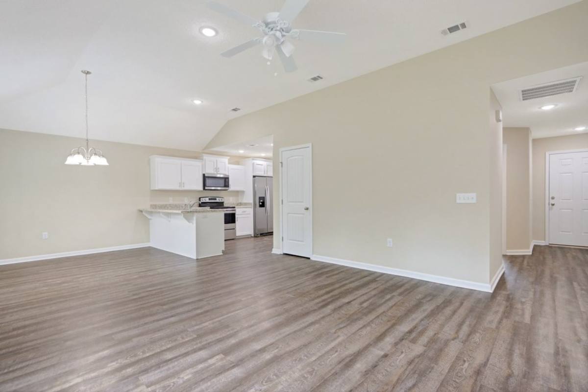 House for rent at 128 Villa Rd, Jesup, GA 31546
