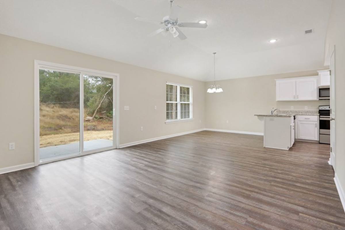 House for rent at 128 Villa Rd, Jesup, GA 31546