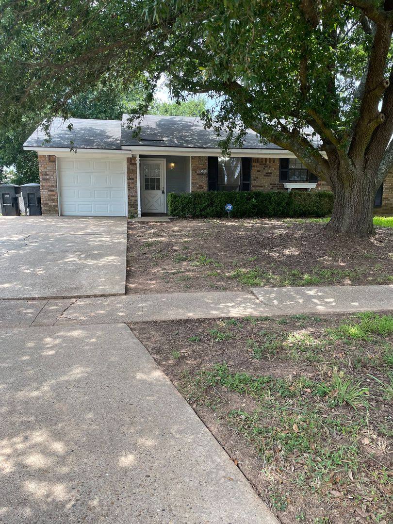 House for rent at 5302 Lauri Lane, Bossier City, LA 71112