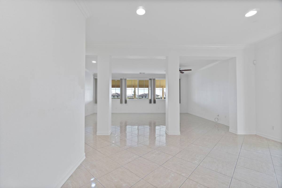 House for rent at 33329 Gold Mountain Rd, Yucaipa, CA 92399