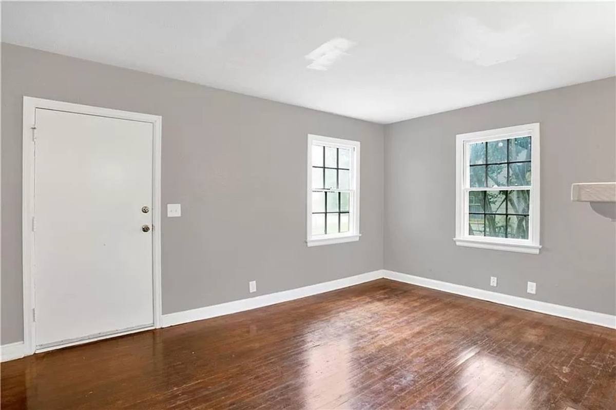 House for rent at 2103 E Victory Dr, Mobile, AL 36606