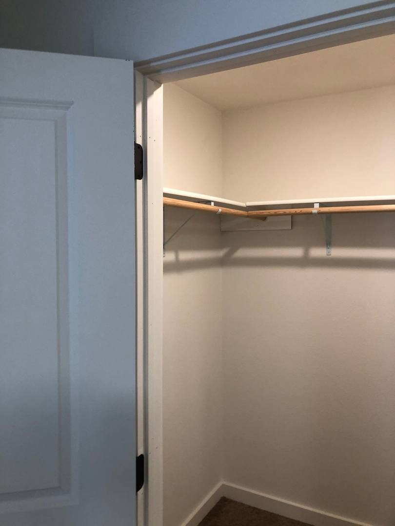 Apartment for rent at 113 W Helena Ave, Ellensburg, WA 98926