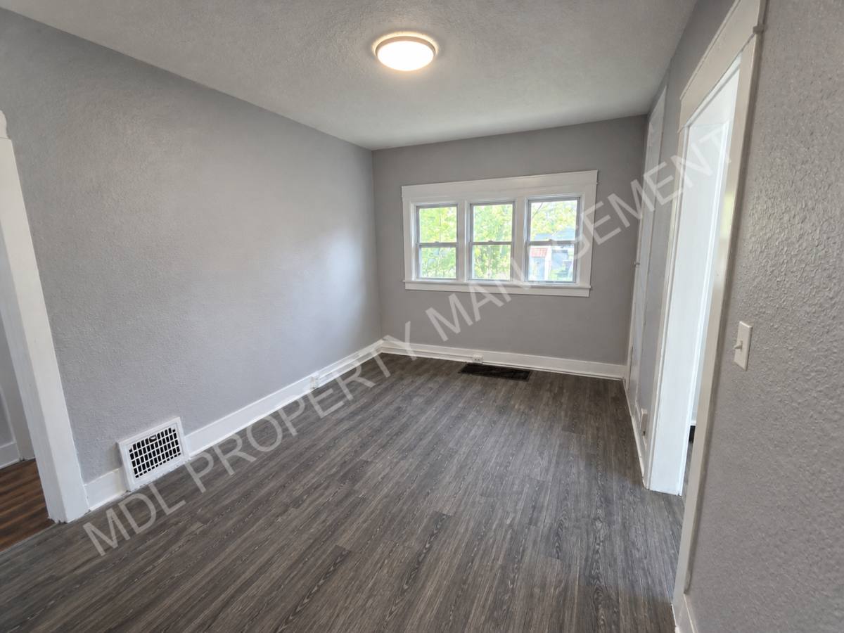 House for rent at 1108 W Holland, Saginaw, MI 48602