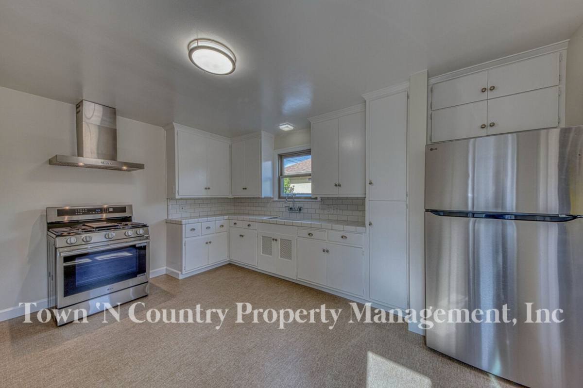 House for rent at 127 Katherine Ave, Salinas, CA 93901